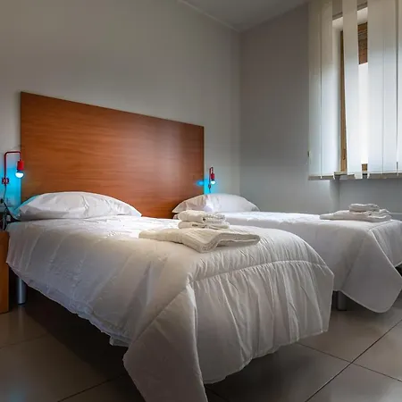 Hotel Pasta Italia Malpensa 2*
